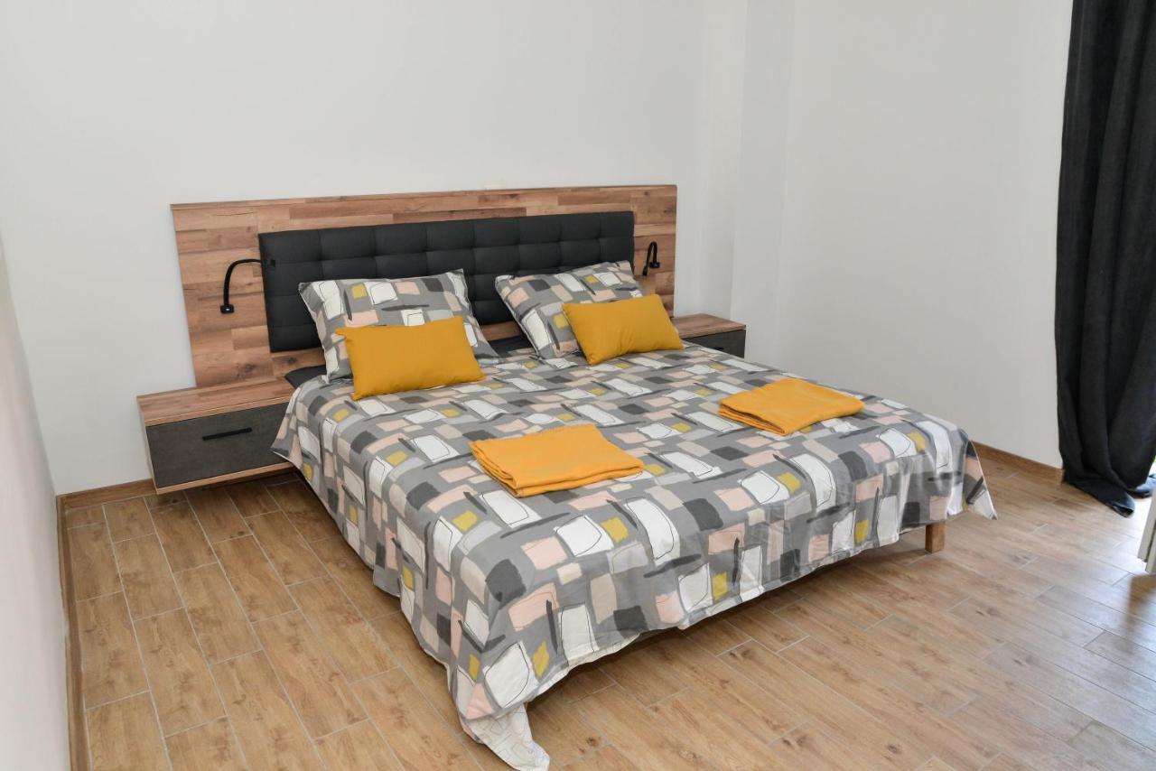 Apartman Nina 3 ザダル エクステリア 写真